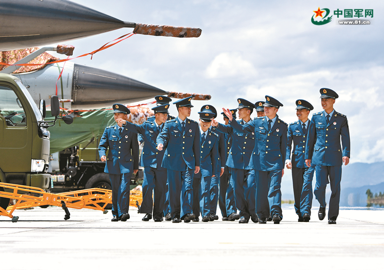 空军航空兵旅编制