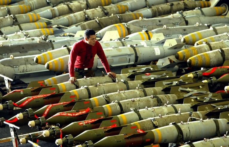 军事新闻中的航空母舰,力量与技术的象征,航空母舰,力量与技术的军事新闻象征