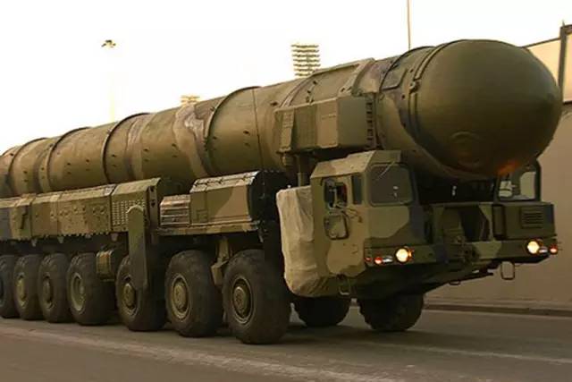 俄罗斯白杨导弹的速度,探索与解析,俄罗斯白杨导弹速度之谜,深度探索与解析