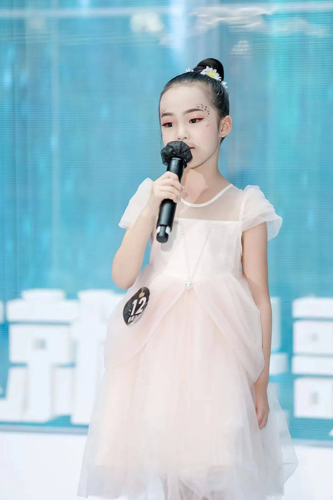 管家婆三肖思琪必中一期,揭秘彩票背后的秘密与策略,揭秘彩票背后的秘密与策略,管家婆三肖思琪必中一期探究