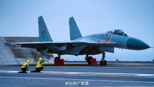 歼-15战斗机总师，探索蓝天，铸就国防的杰出工程师，歼-15战斗机总师，蓝天探索者，国防铸剑师