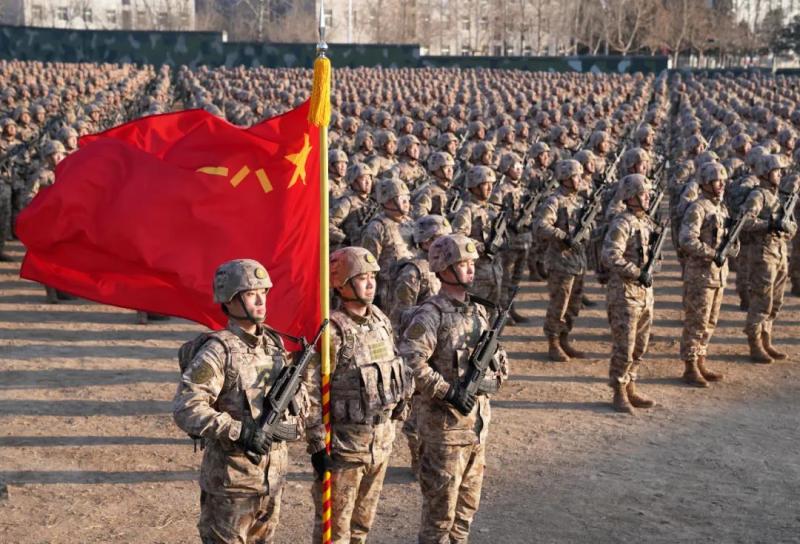 集团军与陆军,军事力量的核心支柱,集团军与陆军,军事力量的两大核心支柱