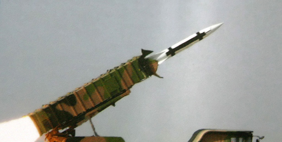 红旗-12反坦克导弹为何选择光纤,深入解析与探讨,红旗-12反坦克导弹的光纤选择深度解析与探讨