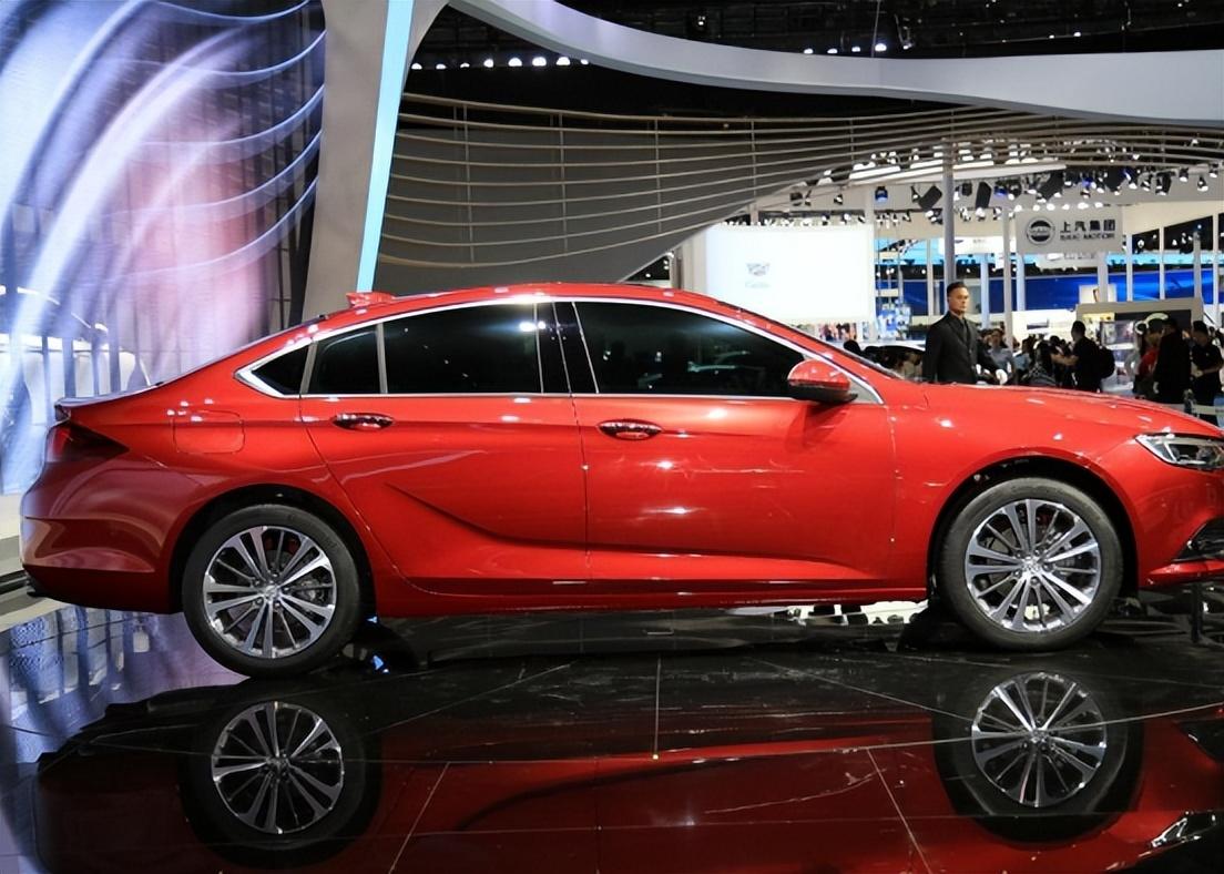 揭秘中国海军的骄傲,552歼-15舰载机,揭秘中国海军的骄傲,歼-15舰载机首探秘闻