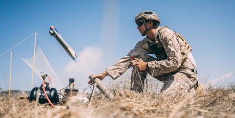 M113轻装甲运兵车，历史、特点与现代应用，M113轻装甲运兵车，历史沿革、特点解析与现代应用探讨