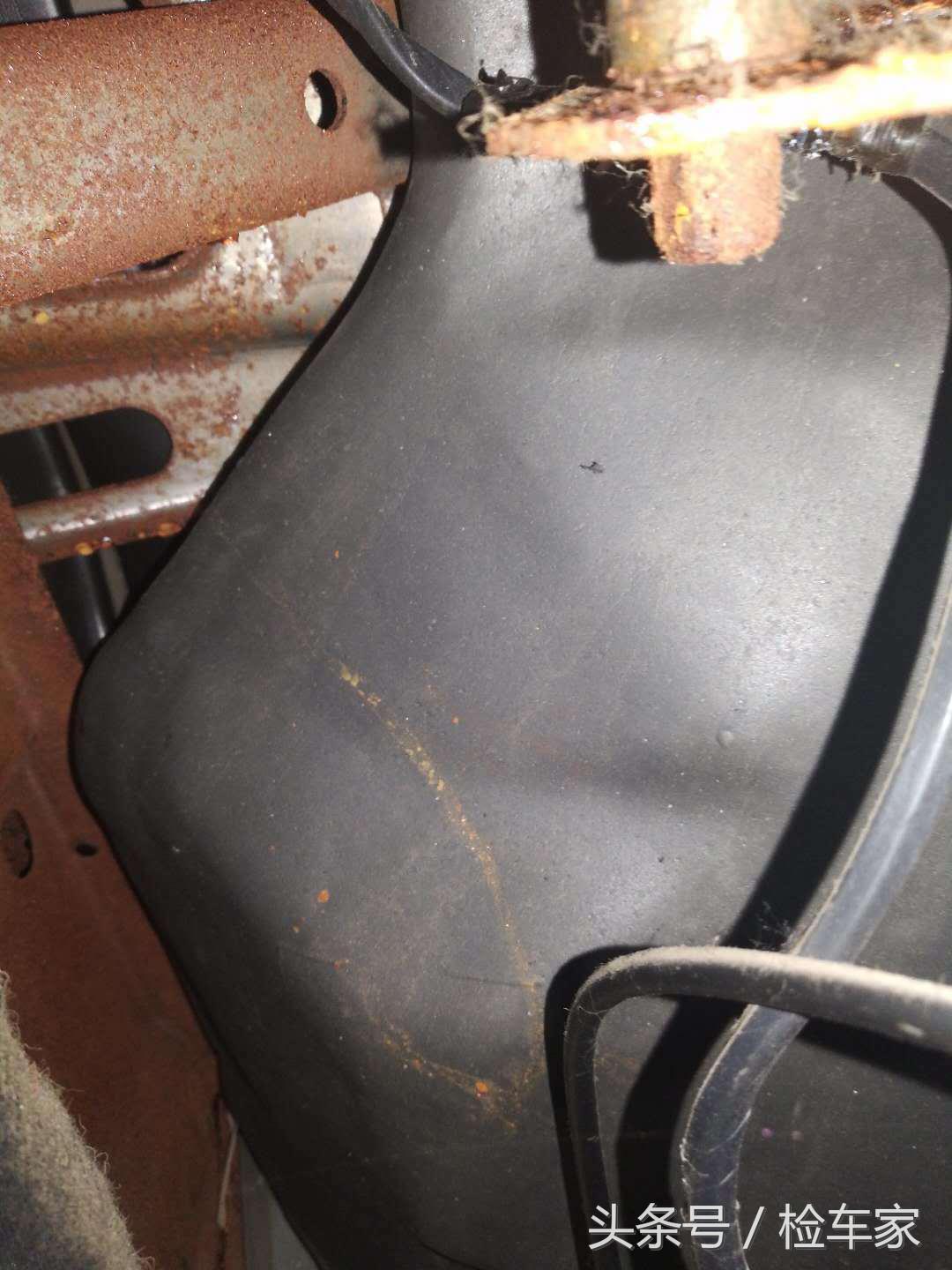 歼-10战斗机座舱漏水问题探究，歼-10战斗机座舱漏水问题深度解析