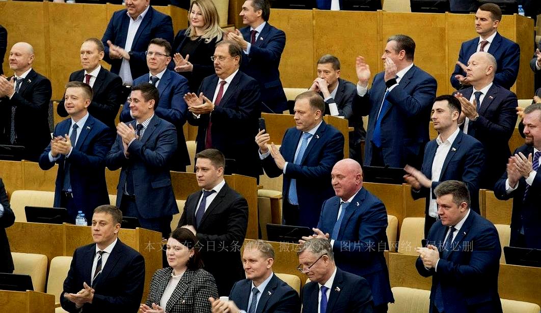 瓦良格号购买经过,瓦良格号购买历程揭秘