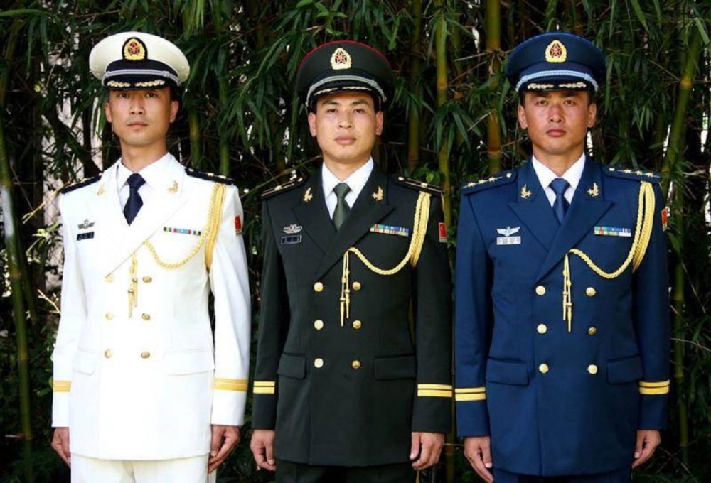 火箭军新军服高清图集，展现新时代军威与风采，火箭军新军服展示新时代军威与风采高清图集