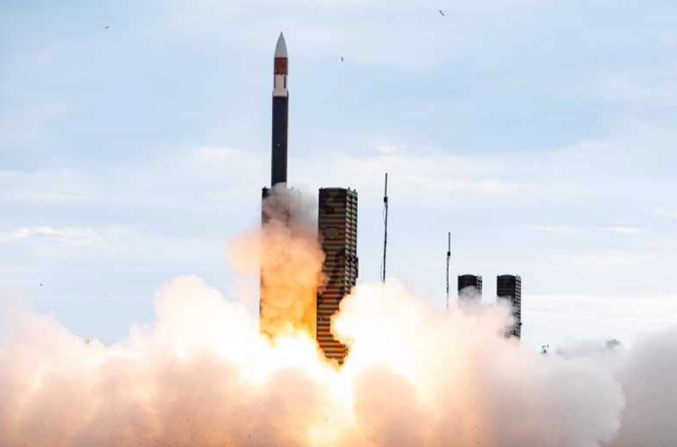 参观东风-17导弹,深入了解中国导弹力量的核心,东风-17导弹深度之旅,中国导弹力量的核心揭秘