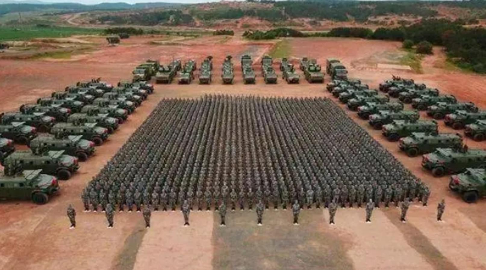 集团军是一个军吗?——探究现代军事组织体系中的集团军概念,现代军事组织体系中的集团军概念探究,集团军是否等同于一个军?