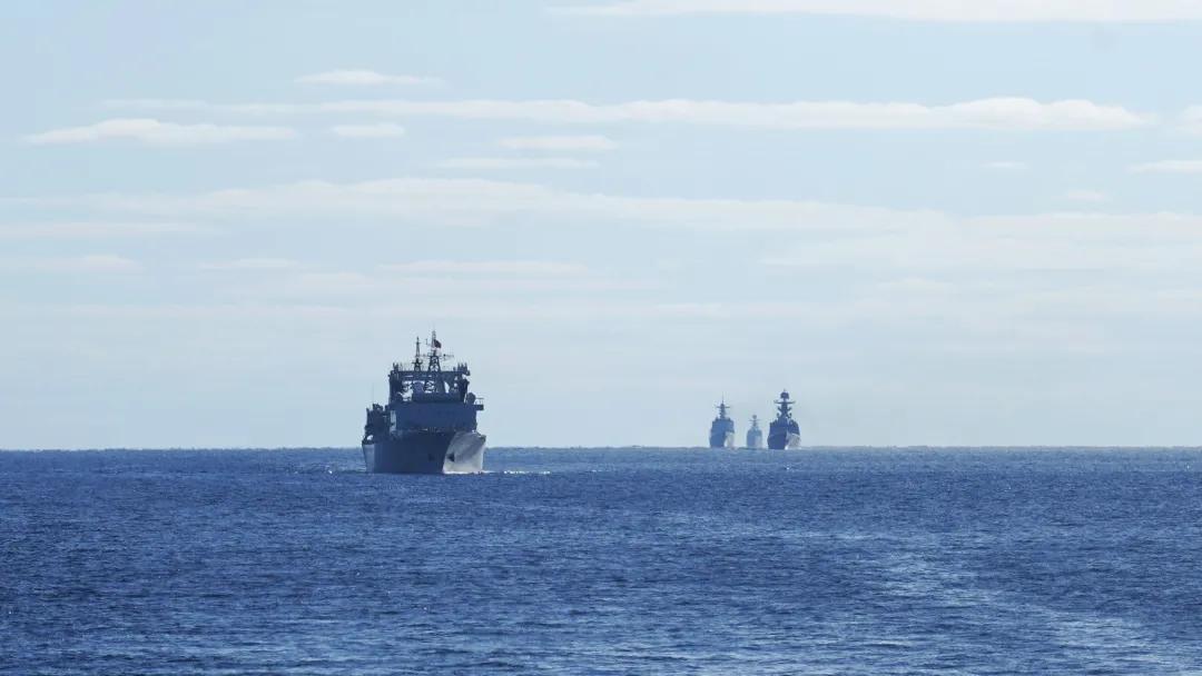 昆明舰,中国海军的崭新篇章——探索神秘的055型驱逐舰,中国海军新星,昆明舰与神秘055型驱逐舰的探索之旅