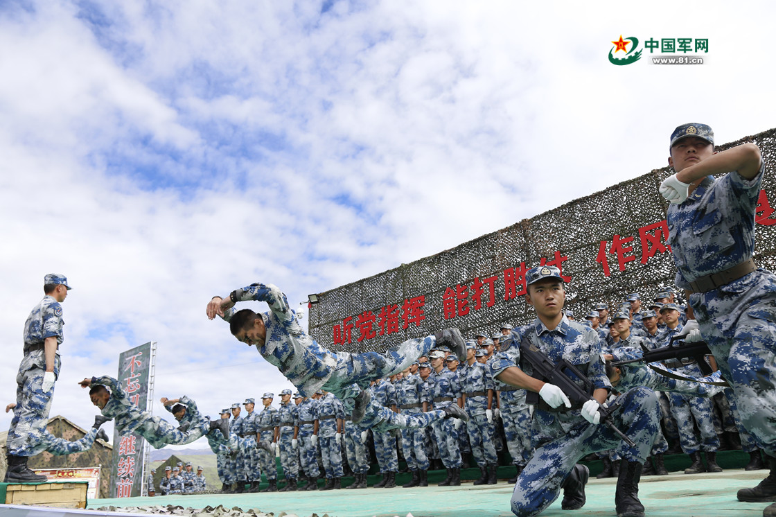 空降兵之歌,英勇无畏的赞歌,英勇无畏的空降兵之歌赞歌