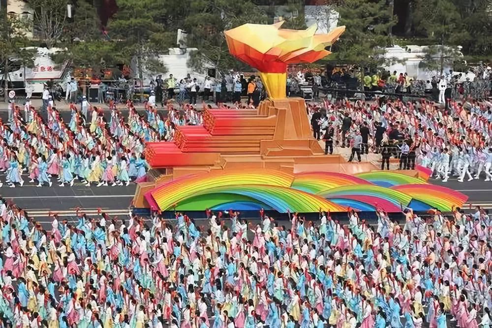 阅兵方阵视频完整版,荣耀的瞬间与历史的传承,阅兵方阵荣耀瞬间与历史的传承,完整版视频展现辉煌时刻