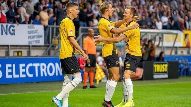 雄风3反舰导弹发射车参数详解,雄风3反舰导弹发射车参数全面解析