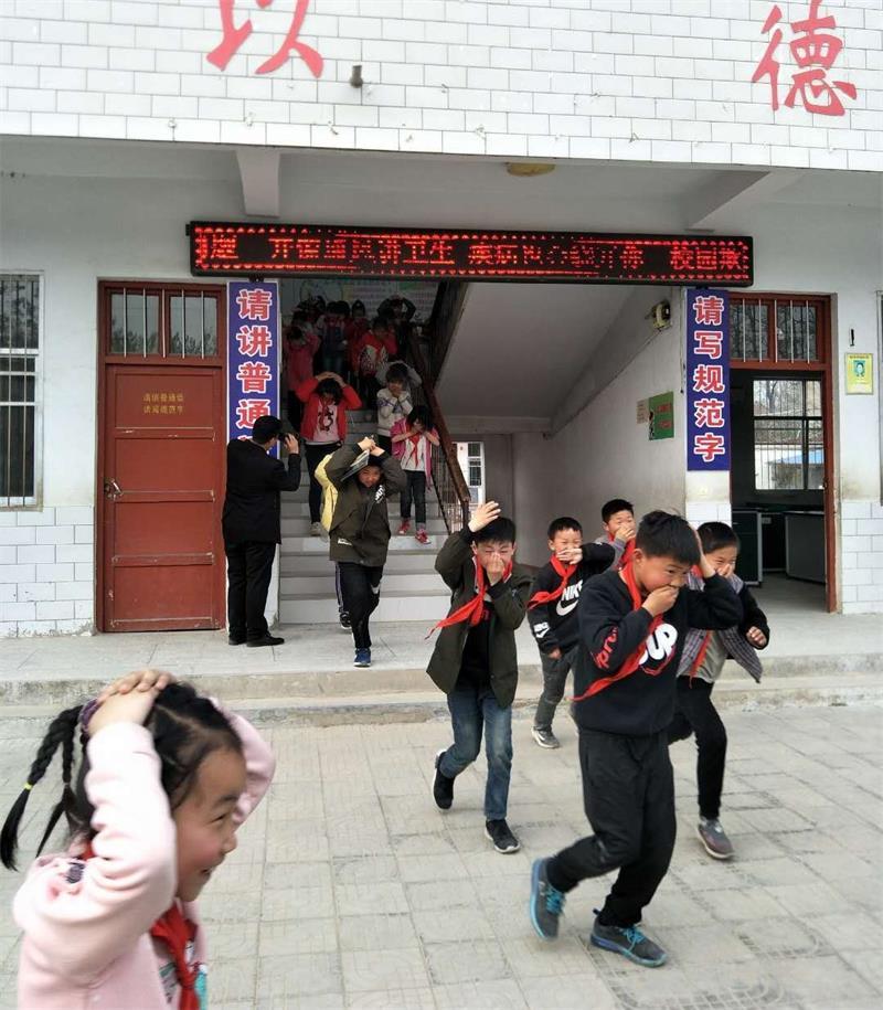 光辉号航空母舰模型,探索与赏析,光辉号航空母舰模型深度探索与赏析