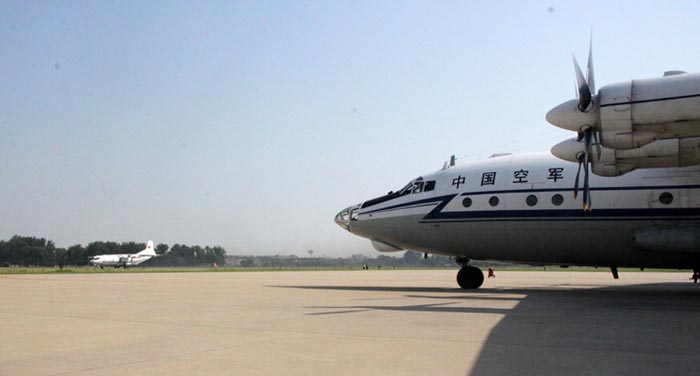 中国空军一号飞机图片，历史、现状及其意义，中国空军一号飞机，历史、现状与意义探究