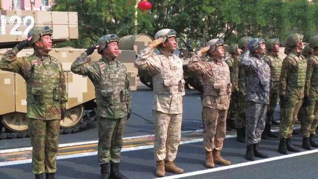 星空迷彩服的颜色种类及其独特魅力,星空迷彩服的颜色种类及其独特魅力解析