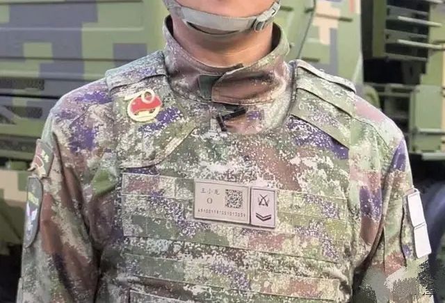 星空迷彩服的颜色种类及其独特魅力,星空迷彩服的颜色种类及其独特魅力解析