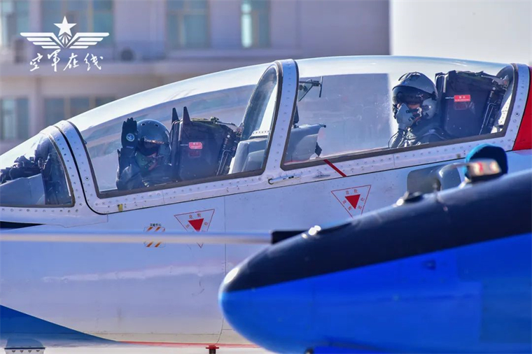 中国空军航空大学招飞毕业去向探究，中国空军航空大学招飞毕业去向深度解析