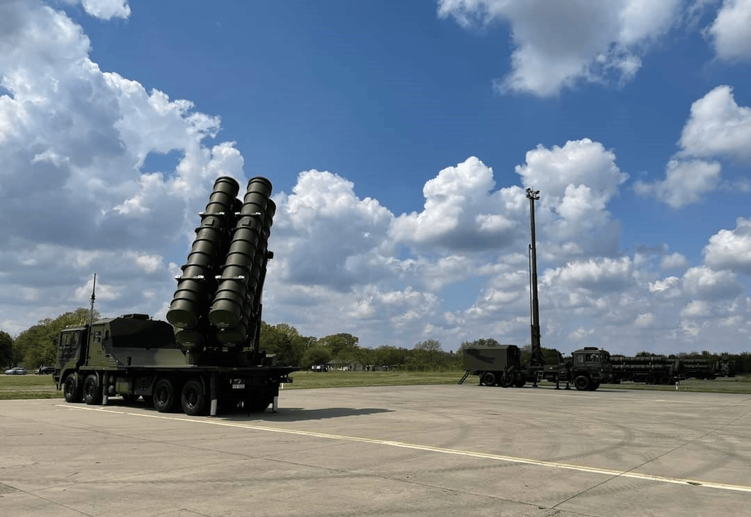 红旗-12防空导弹系统,技术细节与性能解析,红旗-12防空导弹系统,技术细节与卓越性能解析