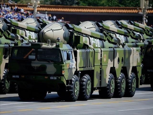 东风系列导弹武器,中国国防力量的坚实支柱,东风系列导弹武器,中国国防力量的核心支柱