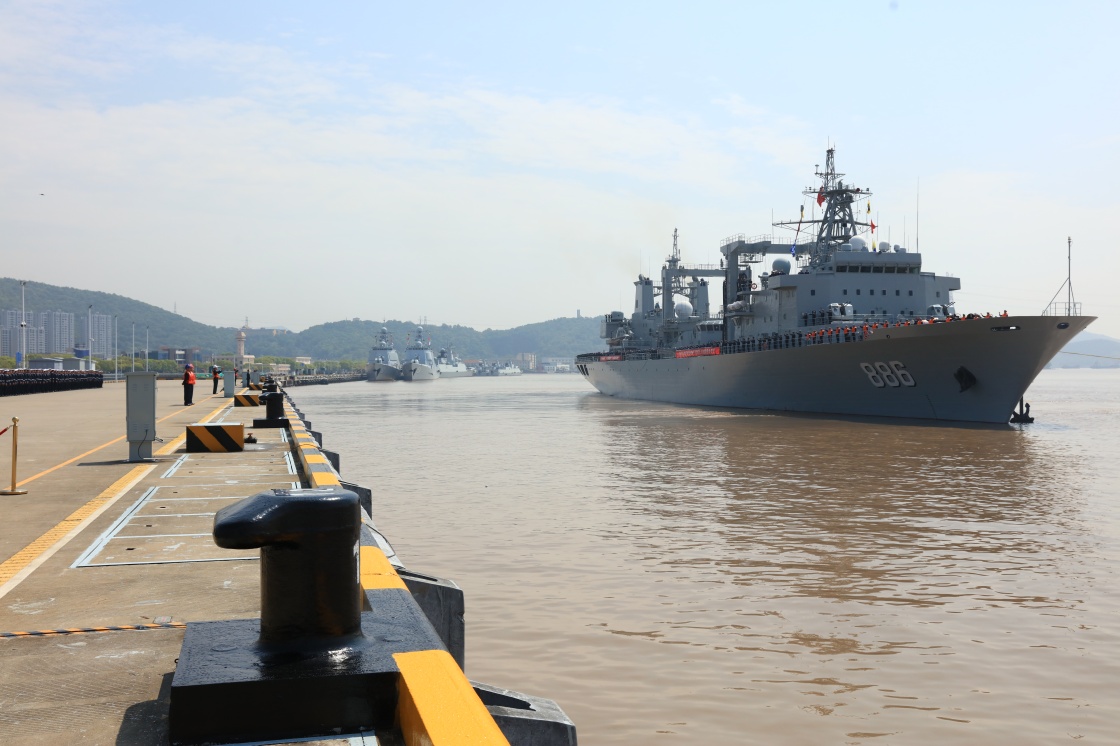中国海军第44批护航编队,展现大国担当与海洋力量,中国海军第44批护航编队,展现大国海洋力量与担当
