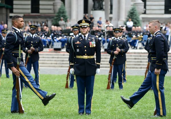 美国陆军礼服,历史、种类与象征意义,美国陆军礼服,历史、种类与象征意义的探究
