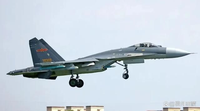 歼八中型战机,中国航空工业的骄傲,歼八中型战机,中国航空工业的辉煌骄傲