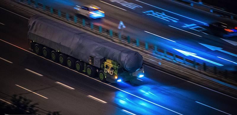 东风41号导弹的射程究竟有多远?,东风41号导弹的射程究竟有多远?揭秘其最大射程能力。