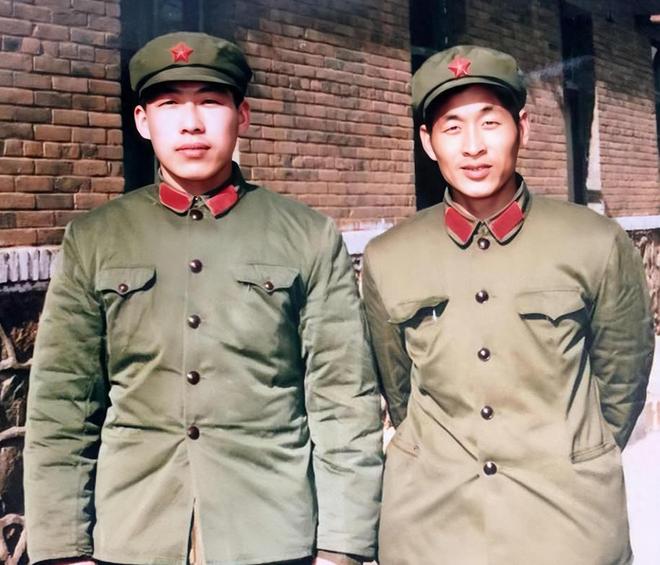 标准的65式军装女兵,65式军装女兵风采