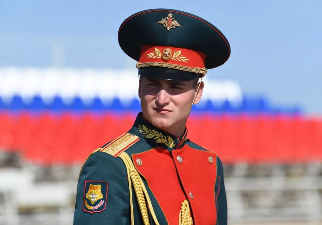 中国陆军赴俄罗斯,深化军事合作与战略交流的显著标志,中国陆军赴俄深化军事合作与战略交流显著标志,中俄军事合作迈入新阶段