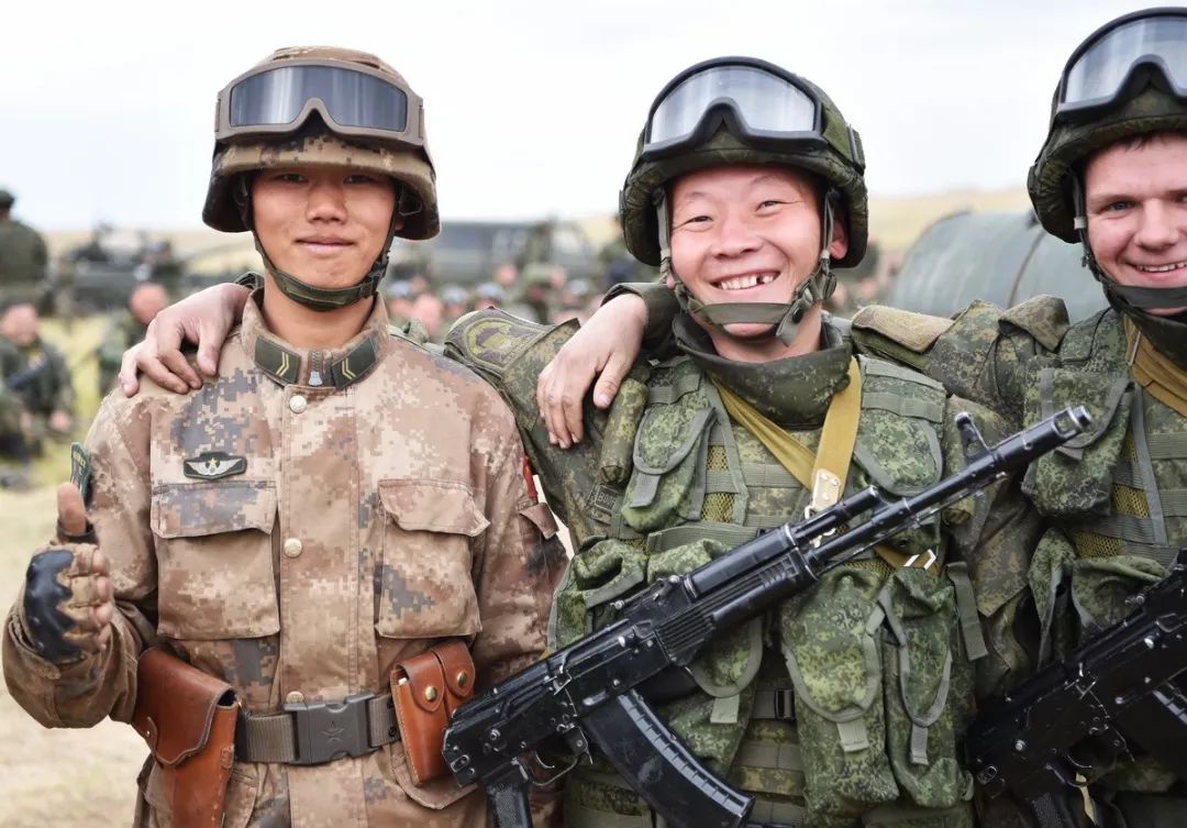 中国陆军赴俄罗斯,深化军事合作与战略交流的显著标志,中国陆军赴俄深化军事合作与战略交流显著标志,中俄军事合作迈入新阶段