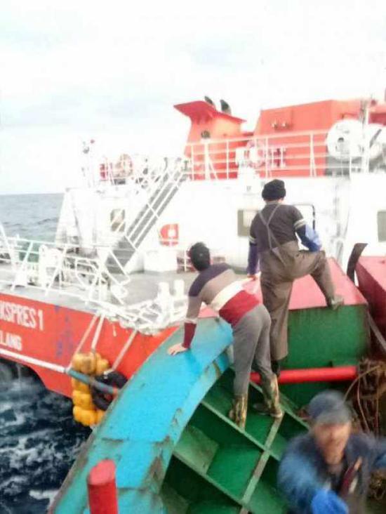 渔民偶遇辽宁舰,一次特殊的海遇,渔民偶遇辽宁舰,特殊海遇纪实