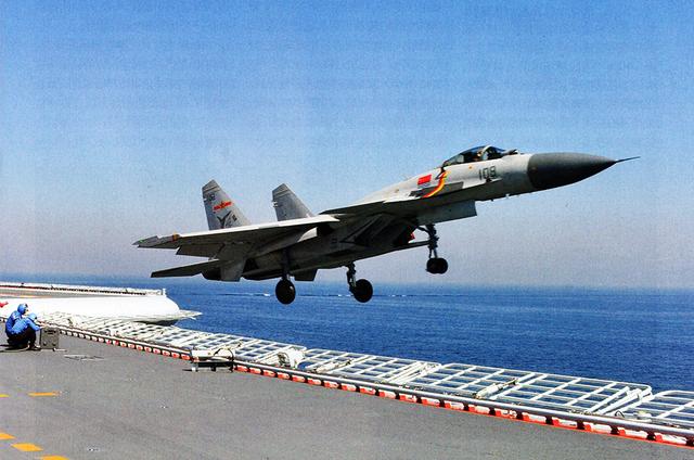 歼-15电磁弹射技术,引领中国航母战斗群的崭新篇章,歼-15电磁弹射技术,开启中国航母战斗群新篇章