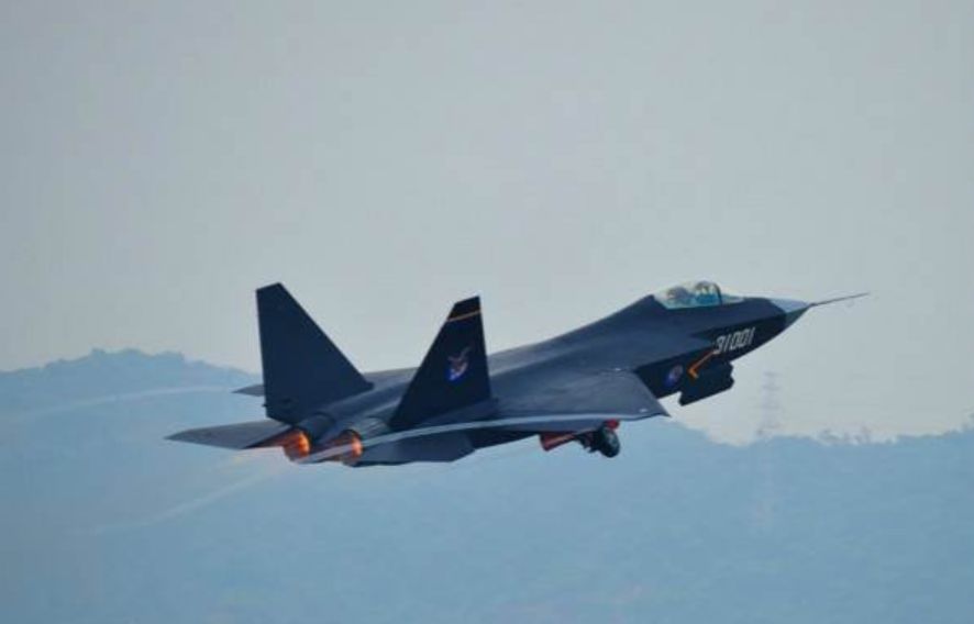 鹘鹰战机上的鹰，翱翔天际的雄壮与智慧，鹘鹰战机之雄壮智慧，翱翔天际的雄鹰