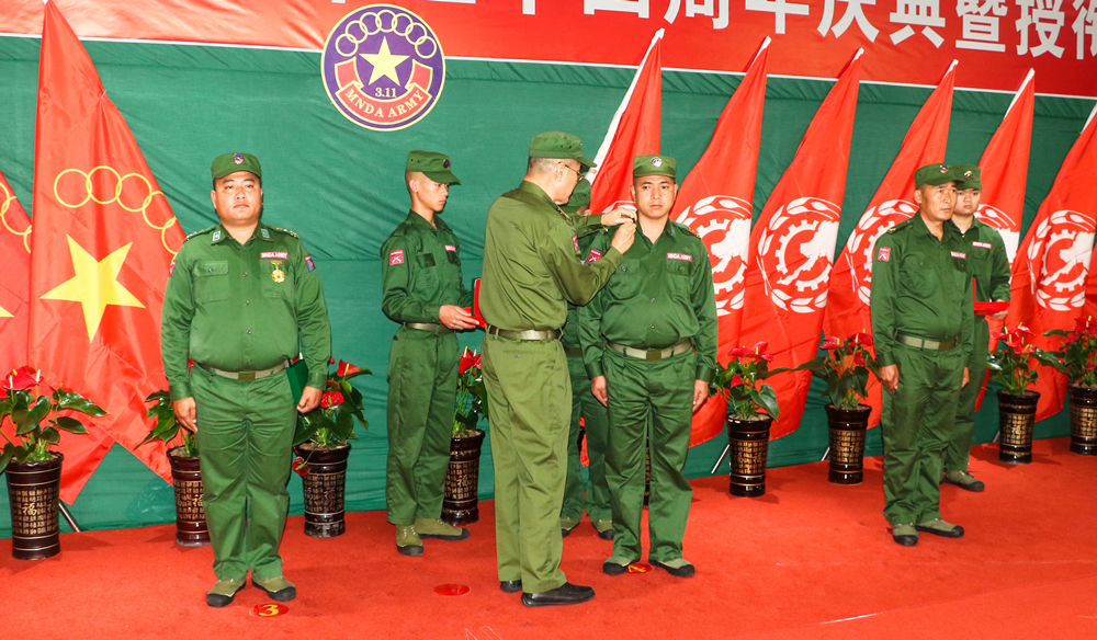 武装部军装风采,展示军人荣耀的图片集,武装部军装风采,展示军人荣耀的壮丽瞬间图片集