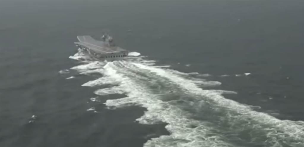 国产最新航母下水视频，揭示中国海军力量的崭新篇章，中国海军力量新篇章，最新国产航母下水视频揭示辉煌成就