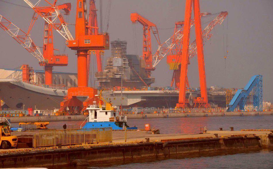 国产最新航母下水视频,揭示中国海军力量的崭新篇章,中国海军力量新篇章,最新国产航母下水视频揭示辉煌成就