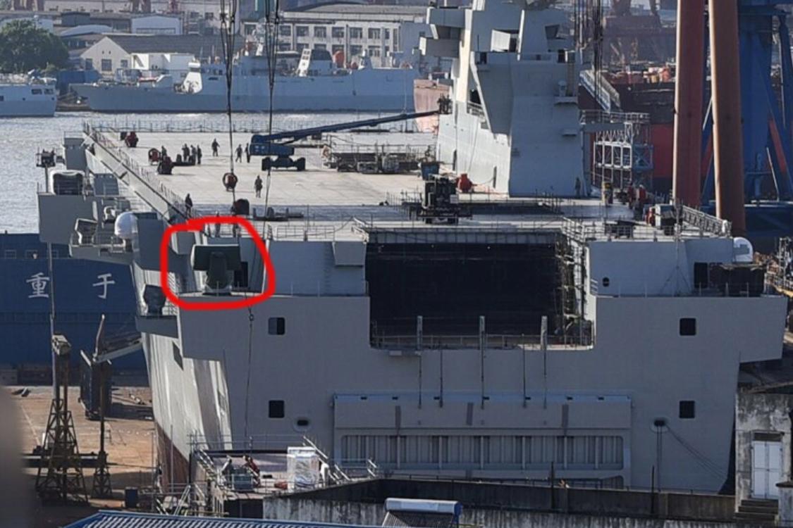 关于中国海军的075型两栖攻击舰共建数量的探讨,中国海军075型两栖攻击舰建造数量探讨