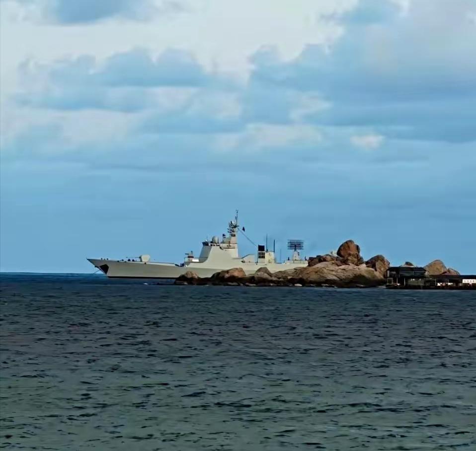 揭秘中国海军新力量，176号娄底驱逐舰的卓越性能与特点，揭秘中国海军新力量，娄底驱逐舰卓越性能与特点解析