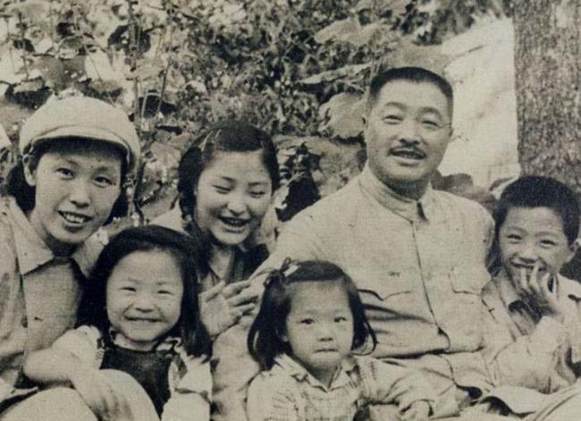 瓦良格号功臣被重手惩处的真相，瓦良格号功臣遭重惩的背后真相