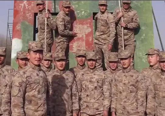 星空迷彩成本,解析与探讨,星空迷彩成本深度解析与探讨