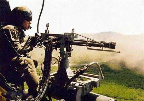 加特林手摇式机枪,历史、技术及其影响,加特林手摇机枪,历史、技术与影响探究