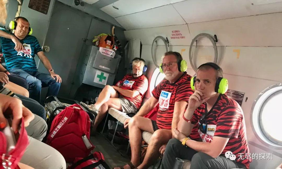 C130运输机与运-8运输机的比较，C130与运-8运输机性能对比分析