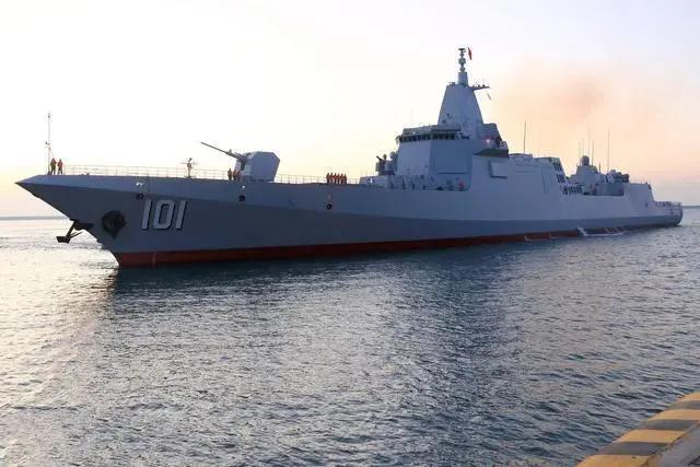 海军107舰图片，揭示中国海军力量的重要一面，中国海军力量之重要篇章，海军107舰图片展示