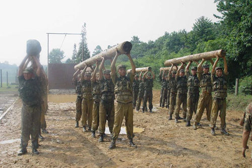 猎人学校考验特种兵的多维层面，猎人学校特种兵多维考验纪实