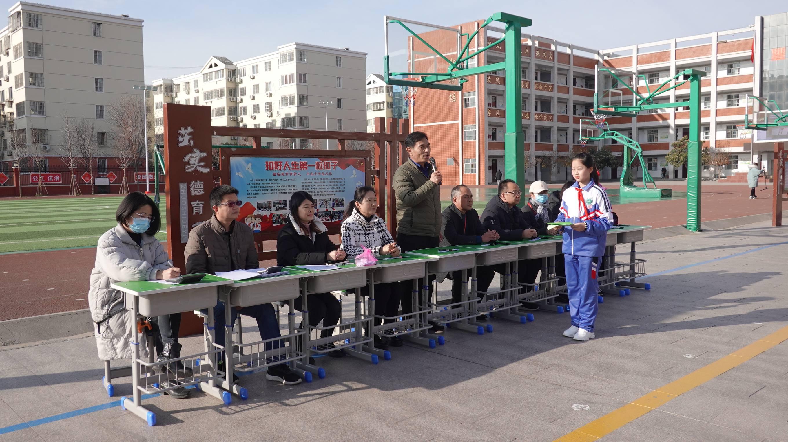 三军仪仗队视频与背景音乐，荣耀与辉煌的交响乐章，三军仪仗队，荣耀与辉煌的交响乐章，背景音乐与视频展现风采