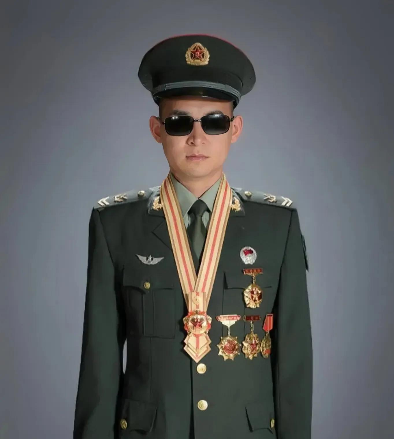 八一勋章，致敬获得一级勋章的人员，八一勋章，致敬一级勋章获得者