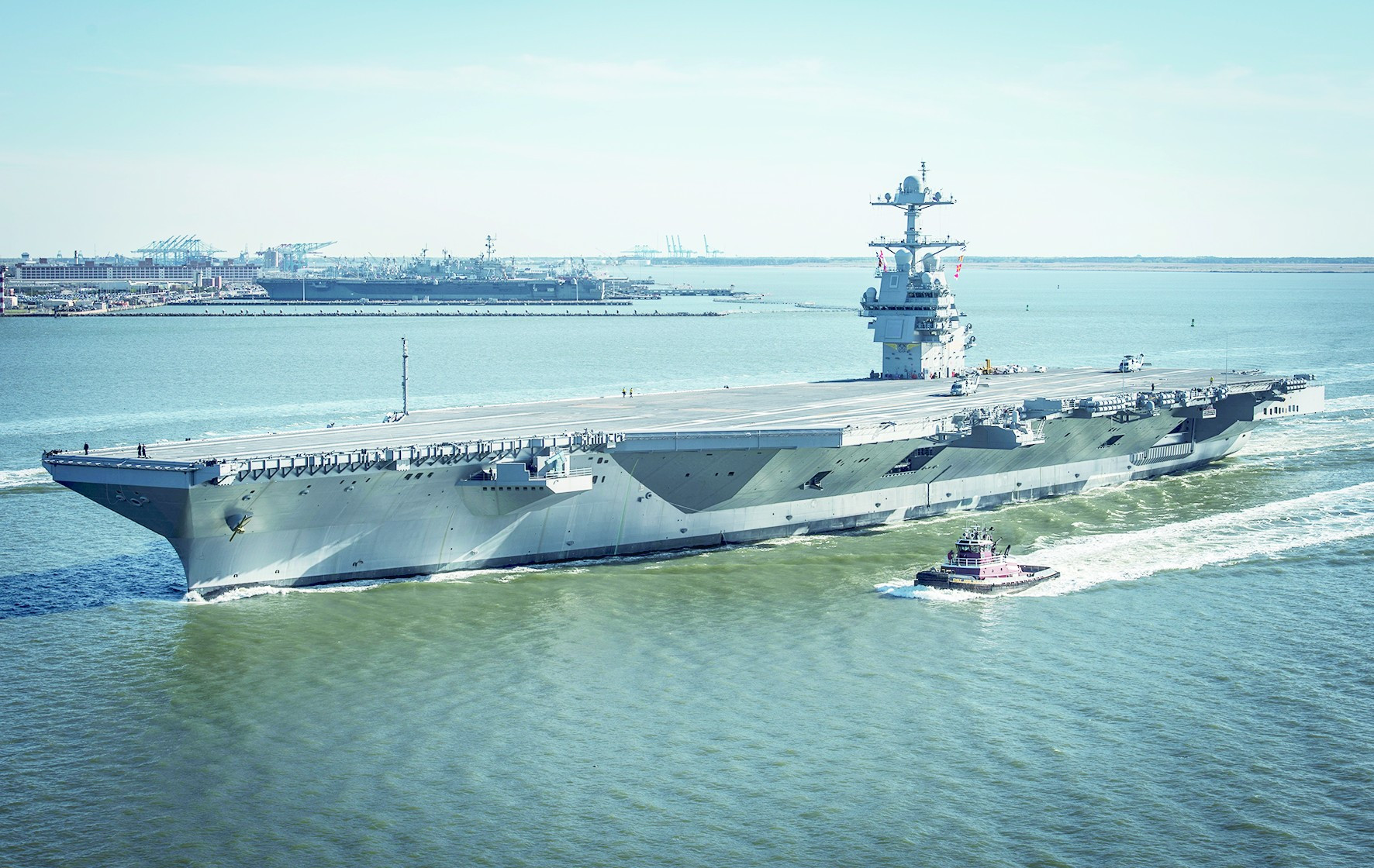 福特号航空母舰，美国海军力量的巅峰之作，美国海军力量巅峰，福特号航空母舰