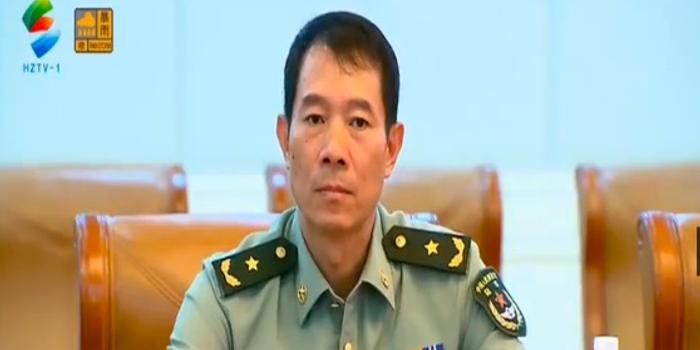 丁晓兵为何只是副军级少将，深度探究其背后的原因，深度探究，丁晓兵为何只是副军级少将？原因揭秘。